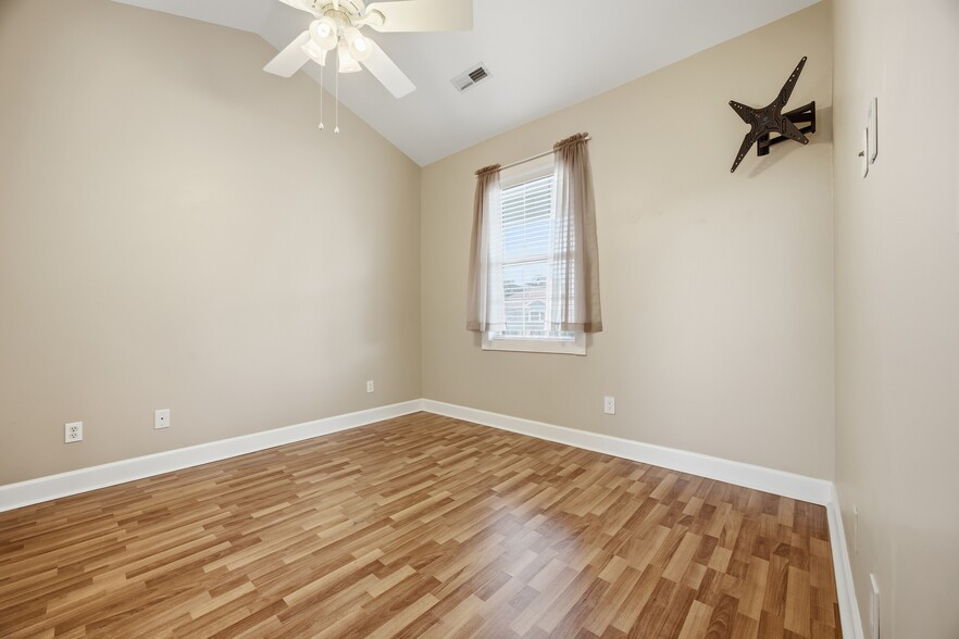 Building Photo - 4647 Wild Iris Dr