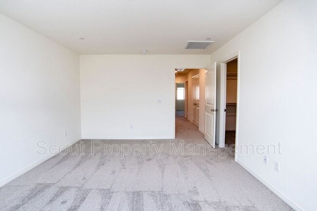 Building Photo - 24131 Tuscany Ave
