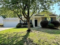 Building Photo - Lexington-Offering Self Guided Tour with R...