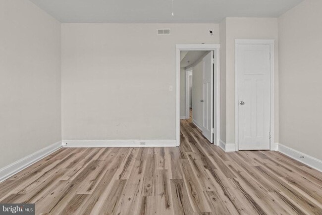 Building Photo - 308 Elrino St