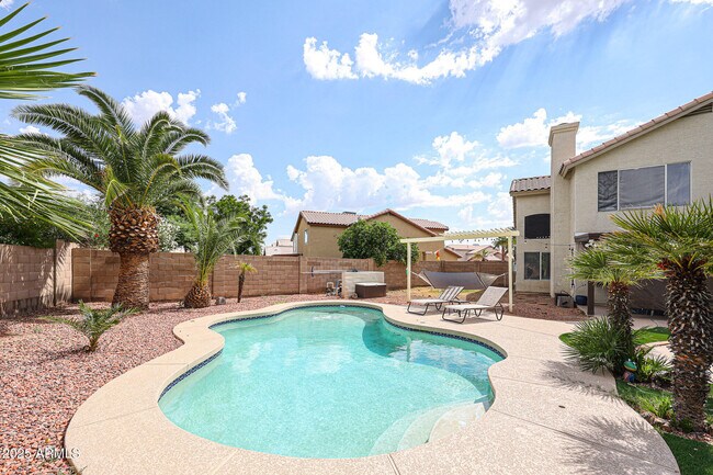 Building Photo - 3902 E Rosemonte Dr
