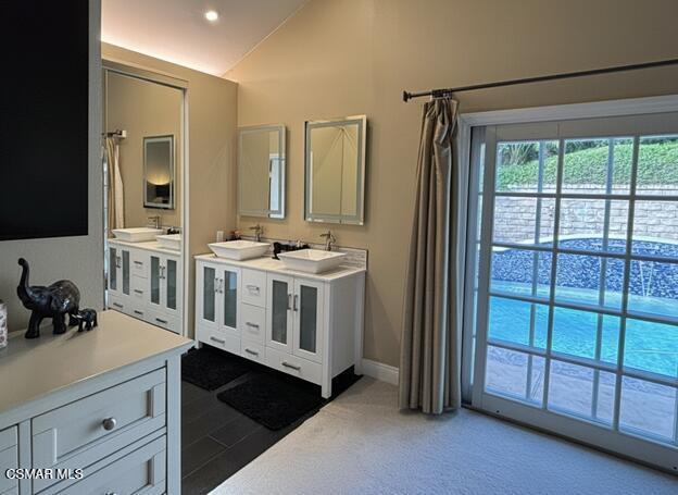 Building Photo - 3184 W Black Hills Ct