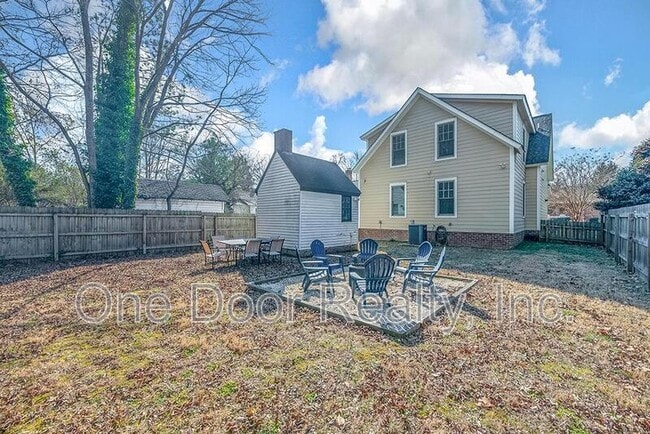 Building Photo - 805B Lafayette Street