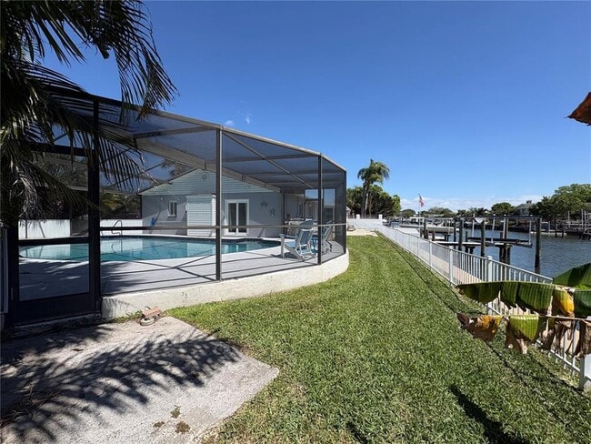 Building Photo - 8434 Boxwood Dr