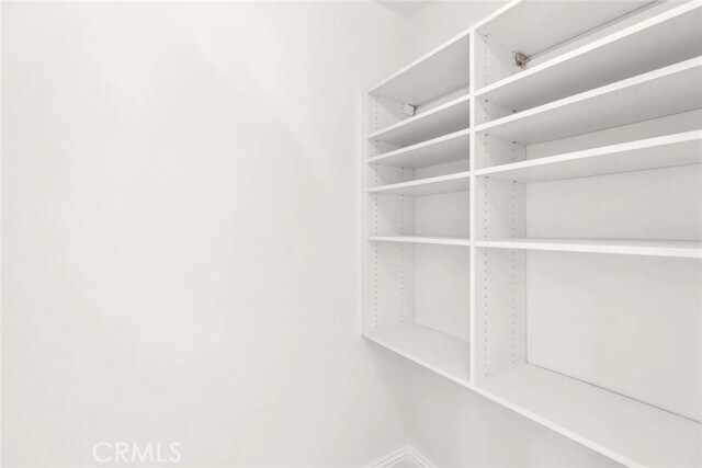 Building Photo - 61 Shade Tree