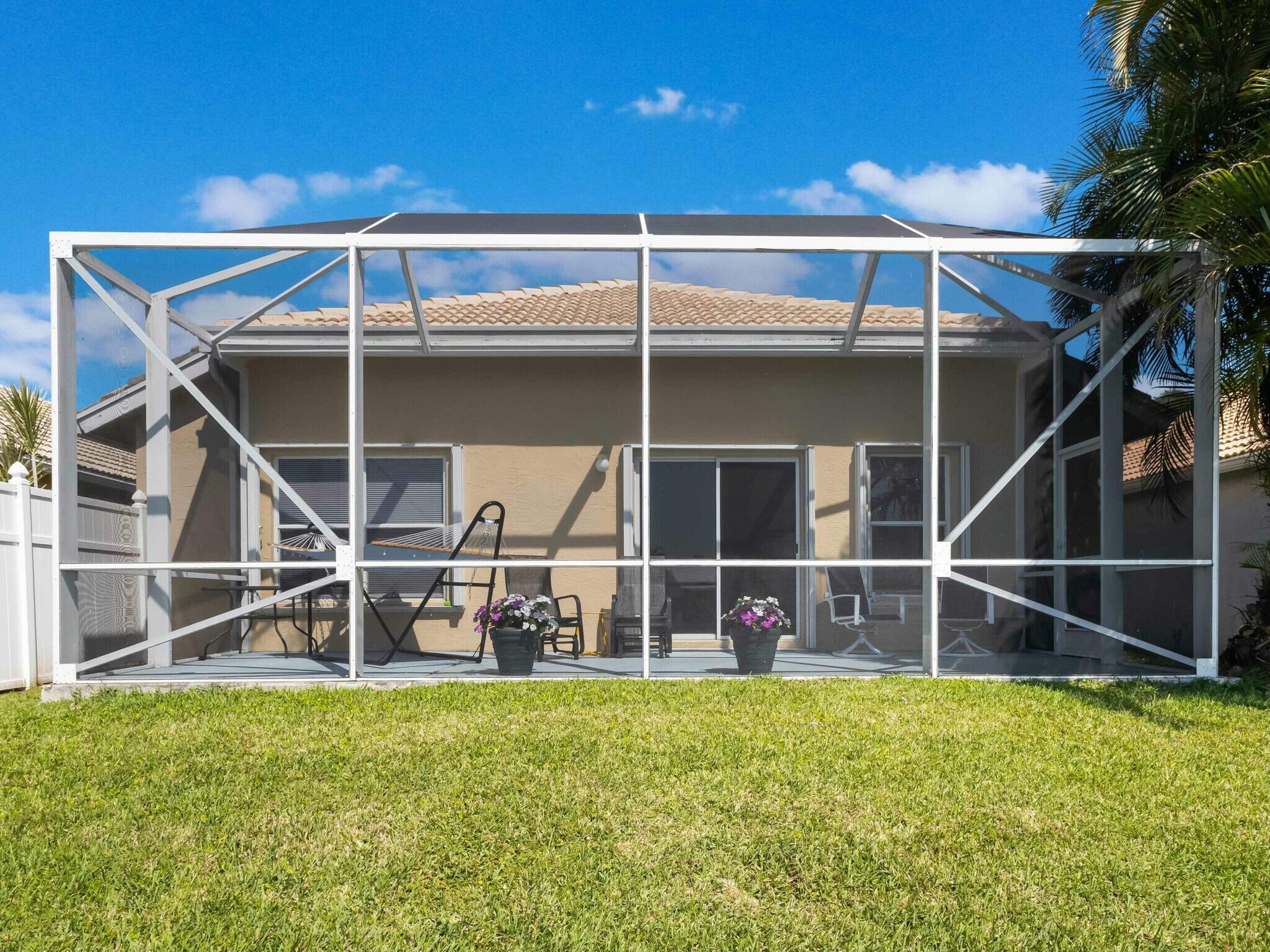 Building Photo - 12807 Hampton Lakes Cir