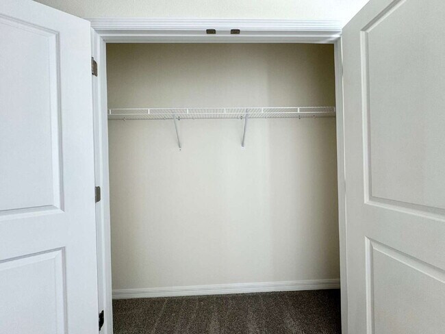 Building Photo - 33031 Tulip Petal Ln