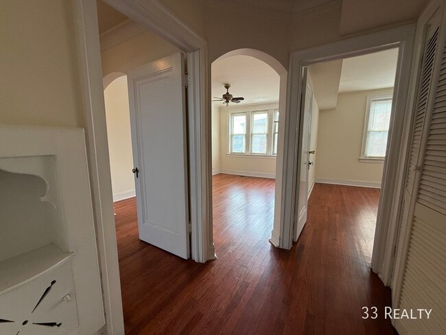 Primary Photo - 2751 N Lavergne Ave