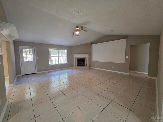 Building Photo - 6913 Hanover Ct