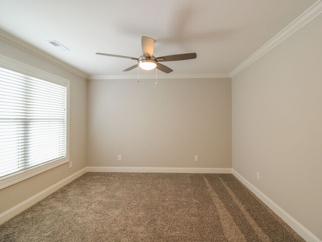 Building Photo - Fabulous Home in Canebrake
