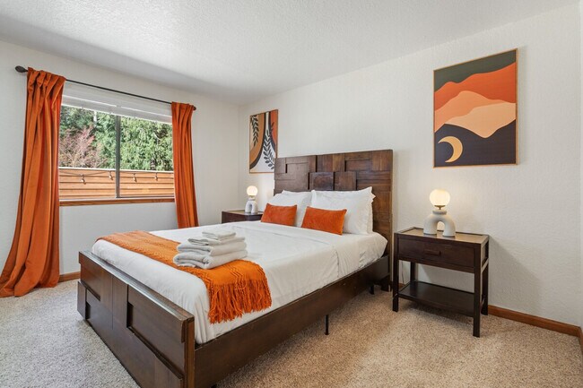 Building Photo - 18301 115th St NE