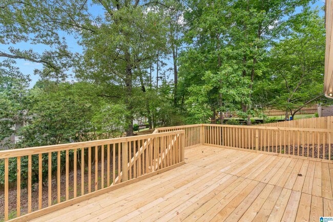 Building Photo - 5100 Weatherford Dr