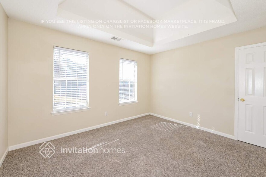 Building Photo - 597 Lakewater View Dr
