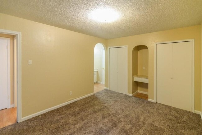 Building Photo - 115 Price Dr