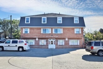 Building Photo - 3318 N High St