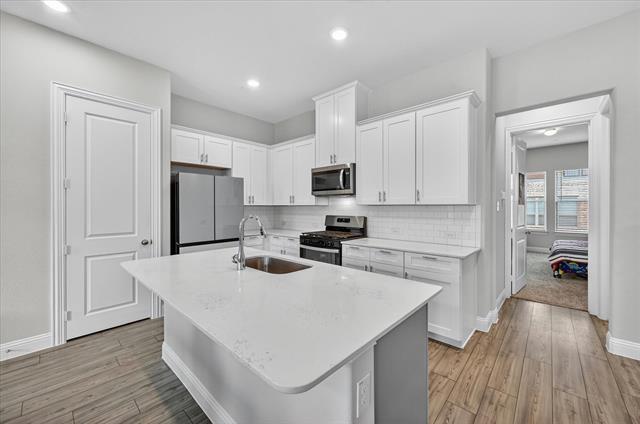Building Photo - 4164 Kearsage Dr