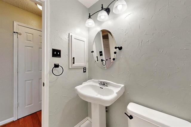 Building Photo - 2337 Vetchling Cir
