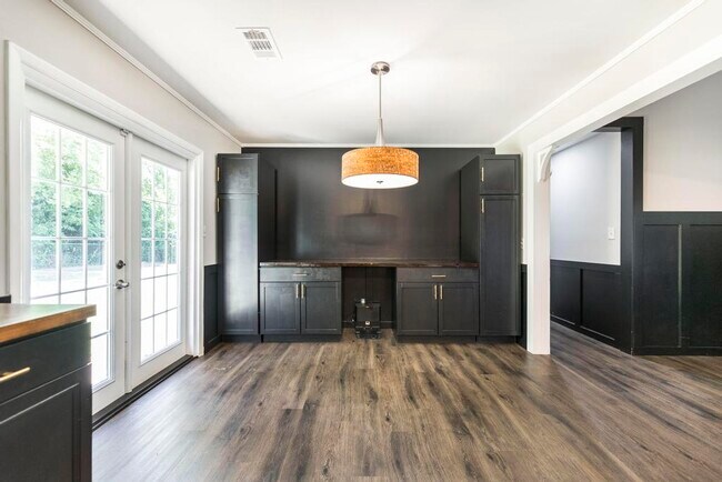 Building Photo - 4202 Cyndy Jo Cir