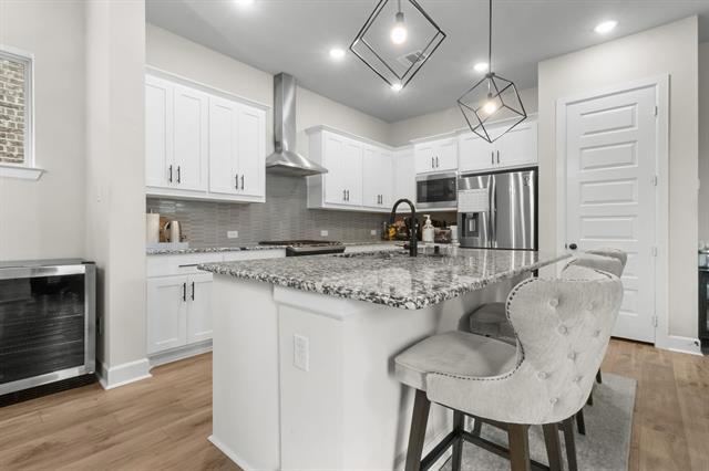 Building Photo - 711 Prairie Falcon Dr