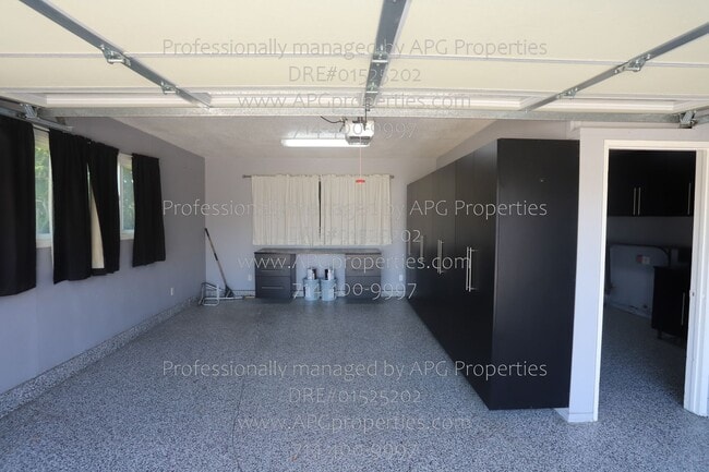 Building Photo - 1707 Evergreen Ave