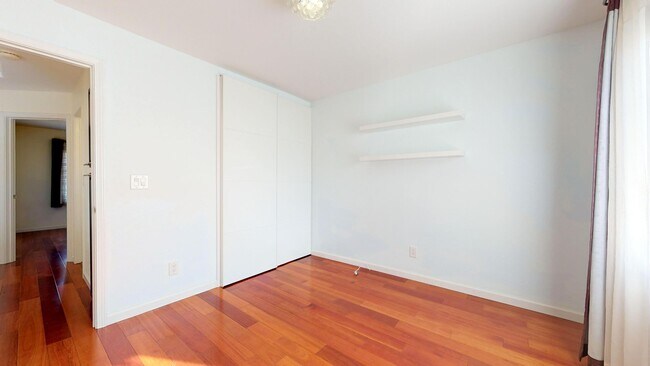 Building Photo - 405 Birkhaven Pl