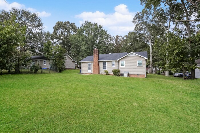 Building Photo - 118 Newgate Dr