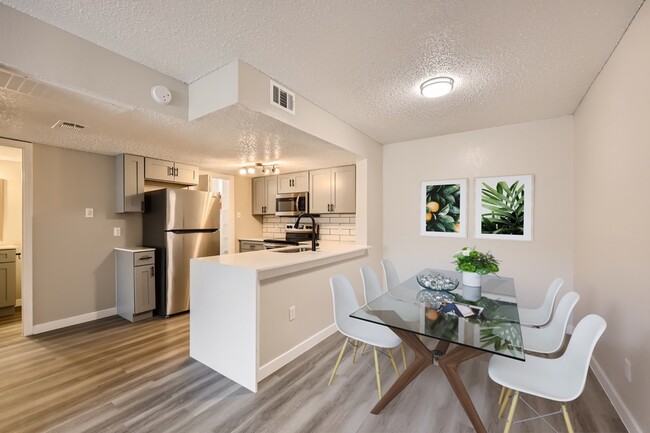 A2 Renovated - 1 Bed 1 Bath - Rise Heather Ridge