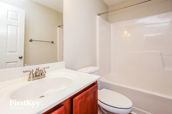 Building Photo - 5450 Crestwick Wy