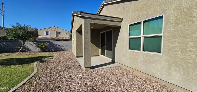 Building Photo - 735 W Micanopy Trl.