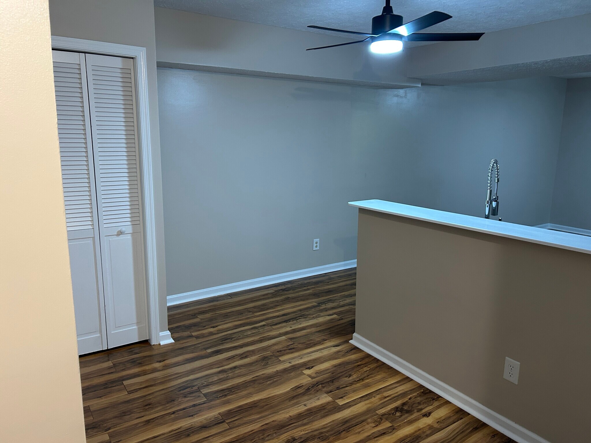 Building Photo - 22889 Kimberly Ct