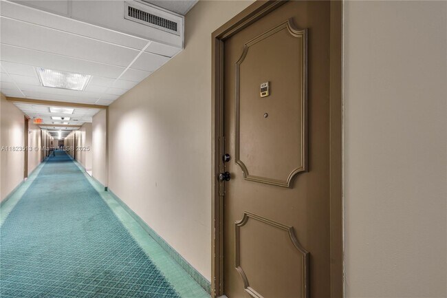 Building Photo - 601 Three Islands Boulevard