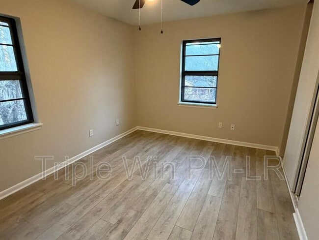 Building Photo - 14008 Bayberry Pl