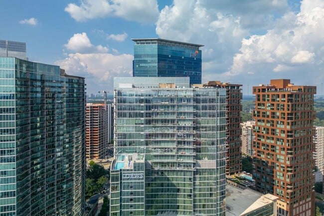 Building Photo - 1065 Peachtree St NE