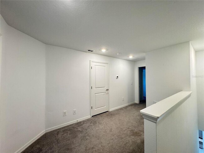 Building Photo - 10268 Honey Hammock Wy