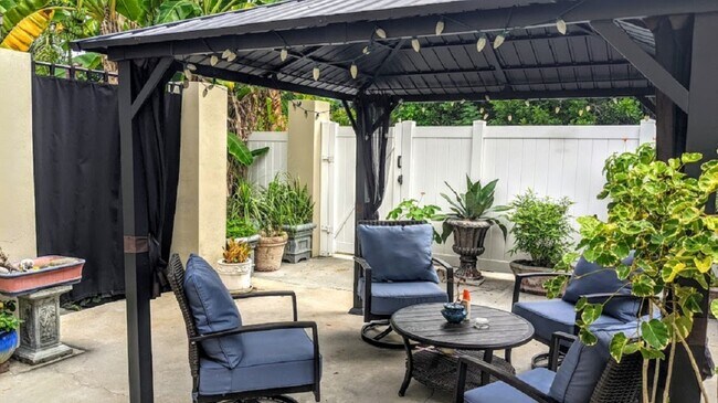 courtyard - 496 28th Ave N