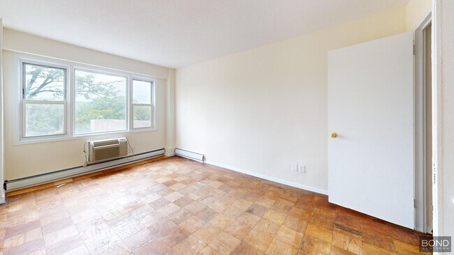 Floorplan - 1380 Riverside Drive