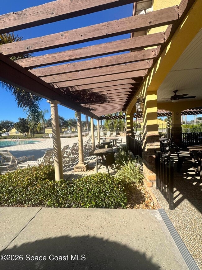 Building Photo - 4575 Radiant Way