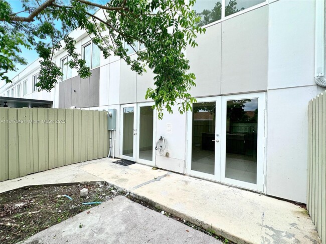 Building Photo - 13740 SW 259th St