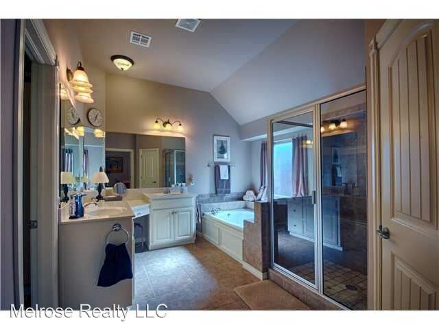 Building Photo - 15409 Hickory Bend Ln