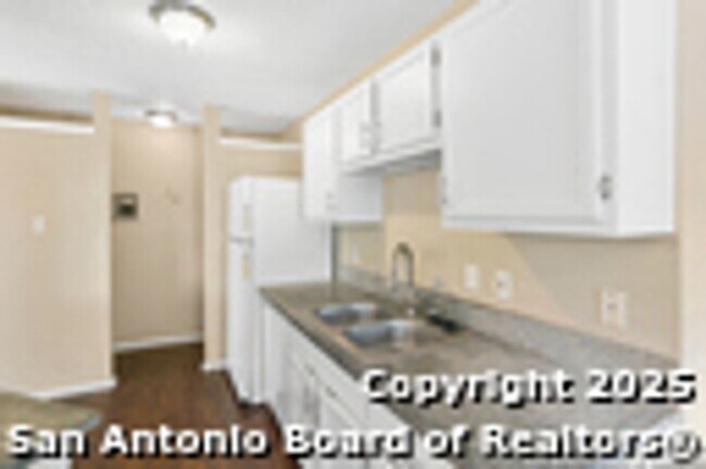 Building Photo - 11756 Spring Club Dr