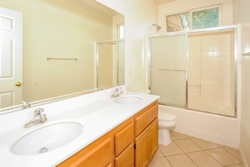 Building Photo - 4550 Jade Ct