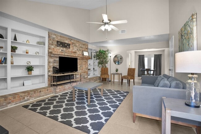 Primary Photo - 4006 Blalock Rd