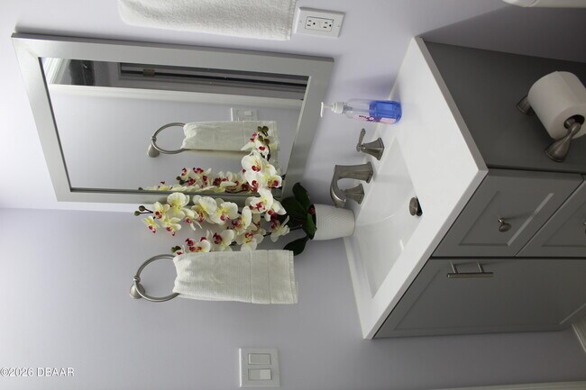 Building Photo - 329 Wilder Blvd