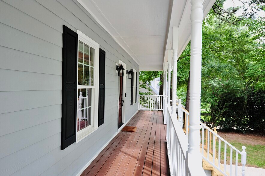 Building Photo - 962 Saint Catherines Dr