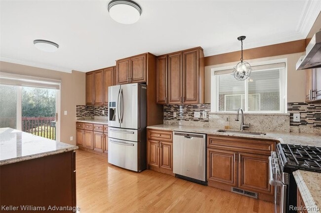 Building Photo - 1625 Emerald Pines Dr