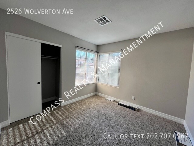 Building Photo - 2526 Wolverton Ave