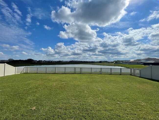 Building Photo - 31875 Sun Kettle Lp