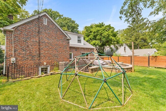 Building Photo - 707 Conshohocken State Rd