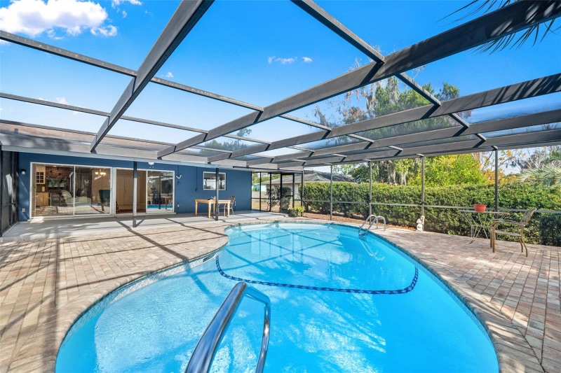 Building Photo - 6422 Fairlawn St