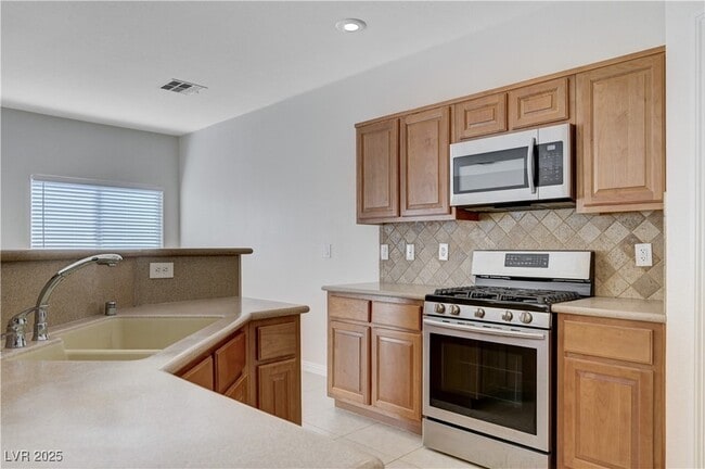 Building Photo - 4855 Double Down Dr